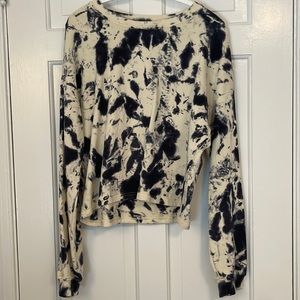 LE LIS Collection crewneck